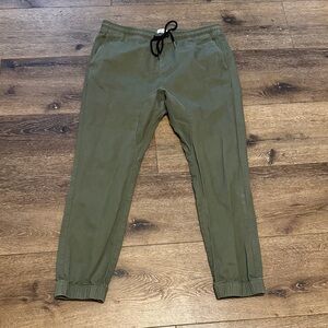 The rail green joggers 32